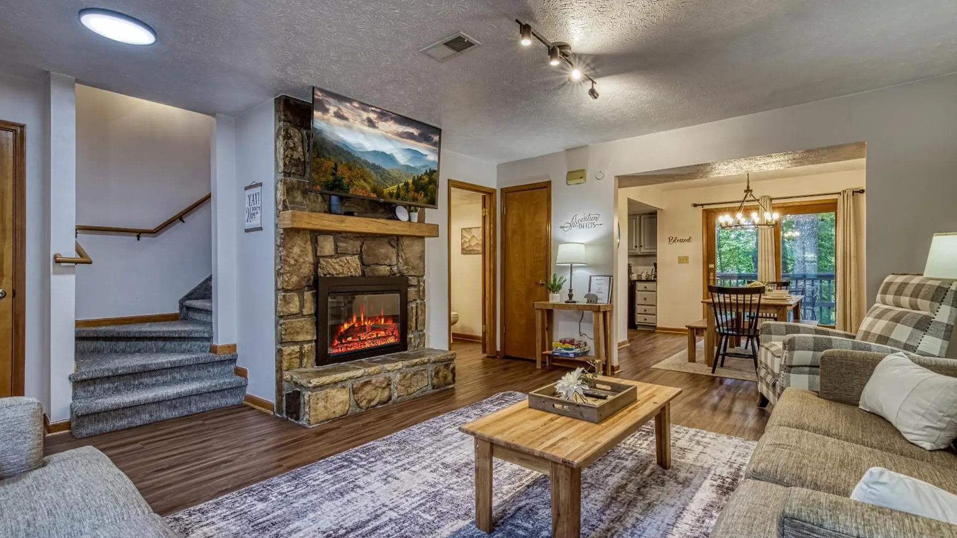 Cozy Bear Hill, Pool, 1089 Of Free Attraction Tickets For Each Paid Day, Dollywood And More! Vakantiehuis *