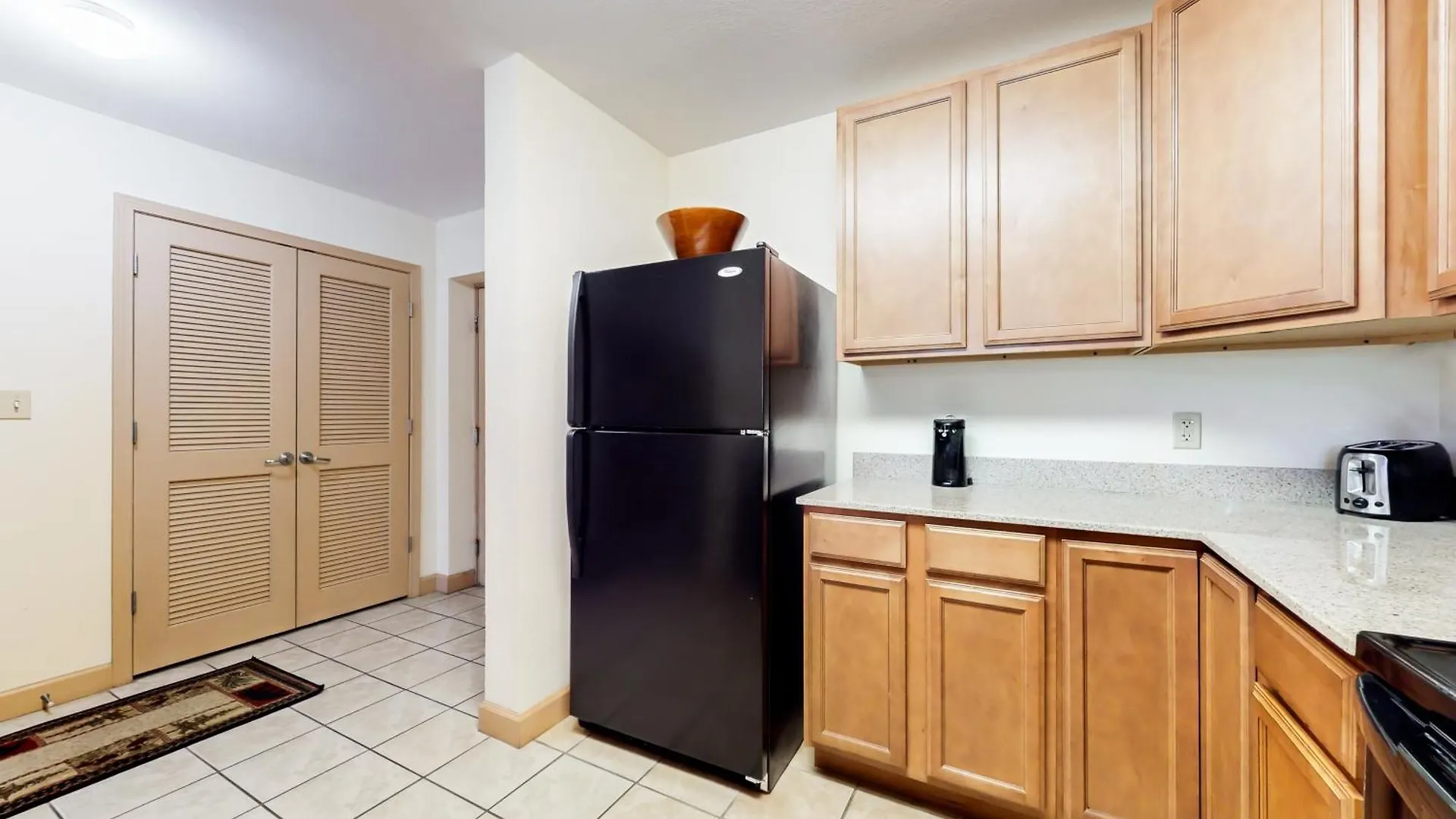 Apartment Evergreen Whisper Pigeon Forge
