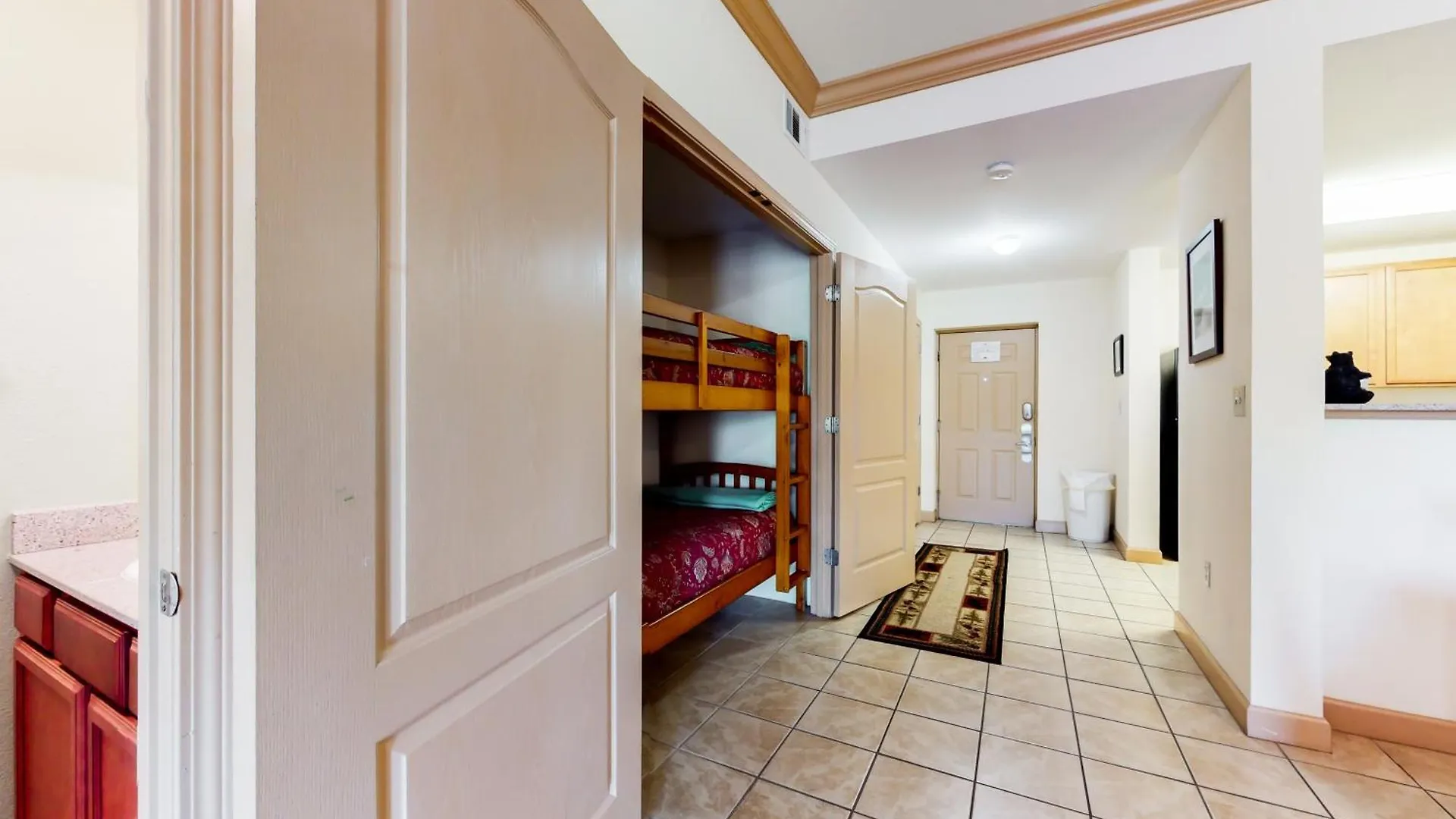 Evergreen Whisper Apartment Pigeon Forge