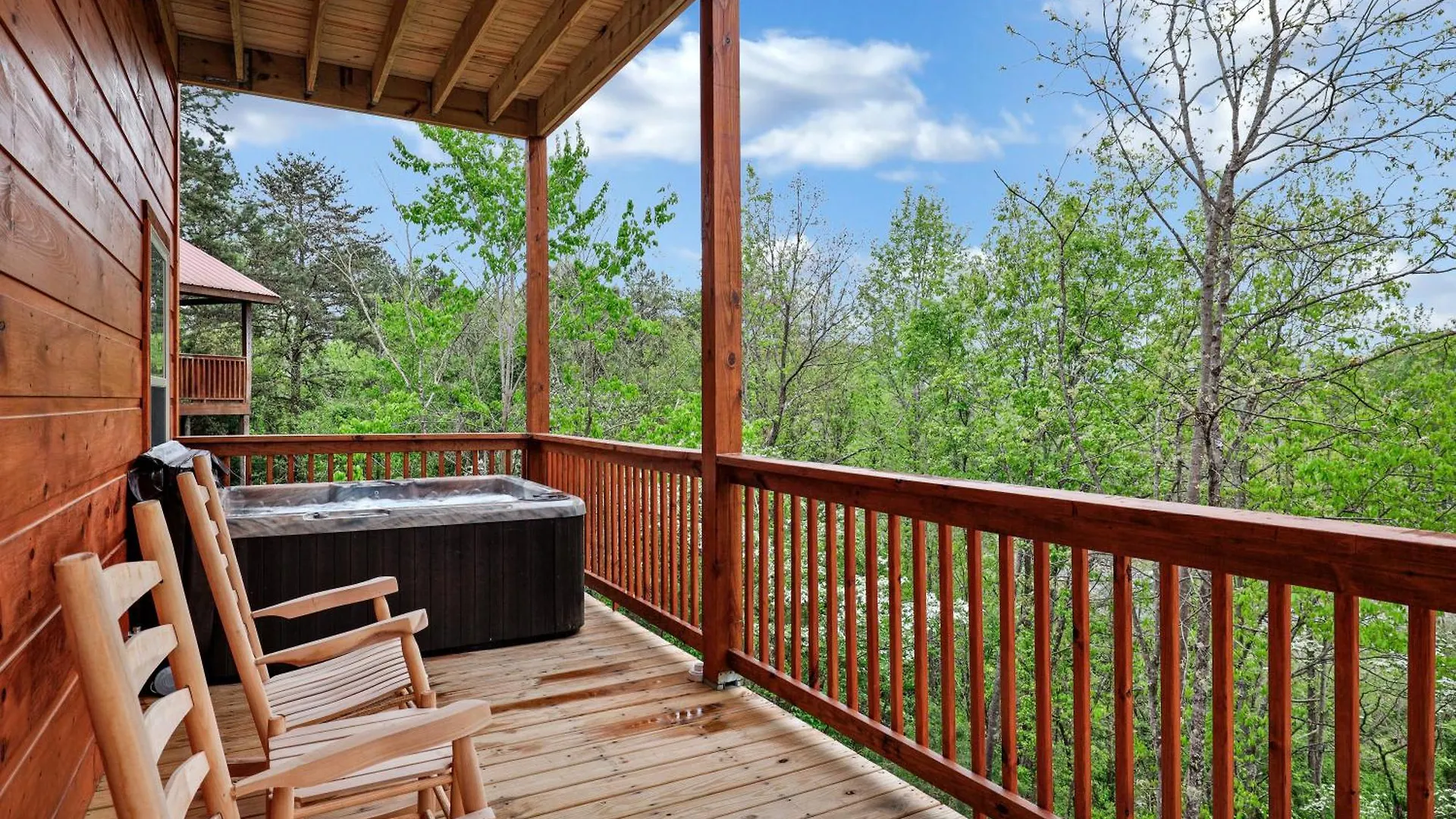 Vakantiehuis Location Are My Sunshine Is A 2 Bed 2 Bath Brand New Log In The Heart Of