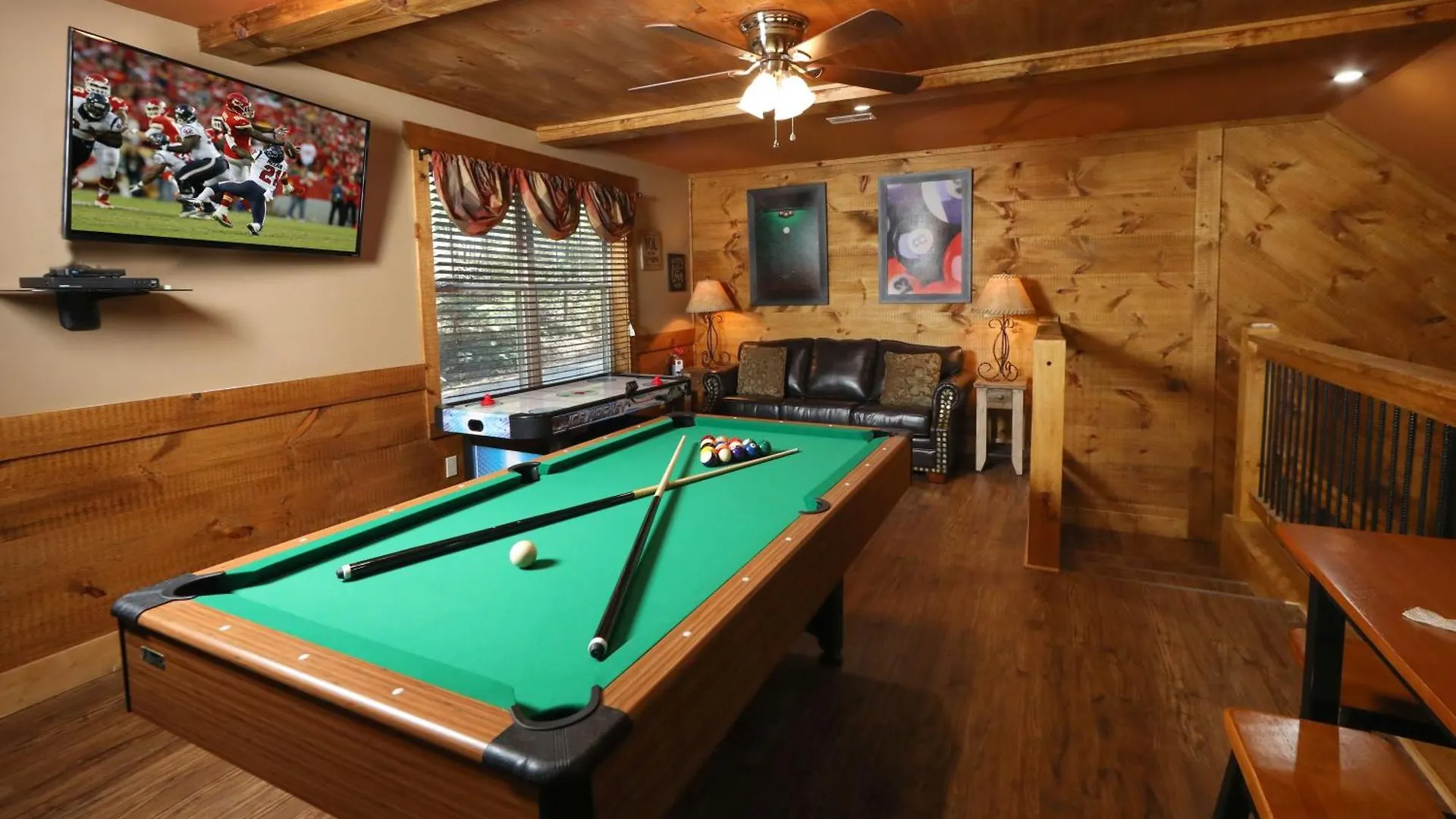 Chalet Misty Mountainside By Eden Crest Vacation Pigeon Forge