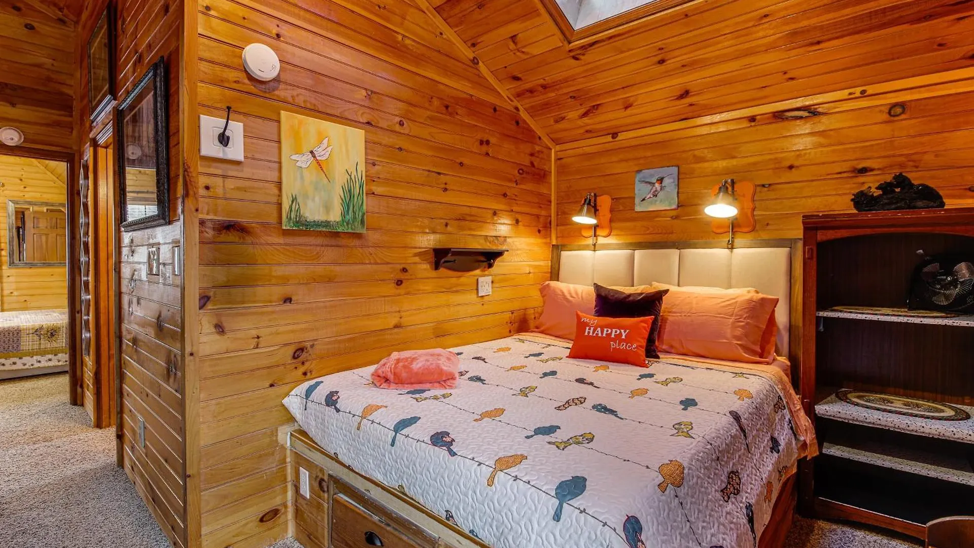 Easy-access With Hot Tub! * Pigeon Forge