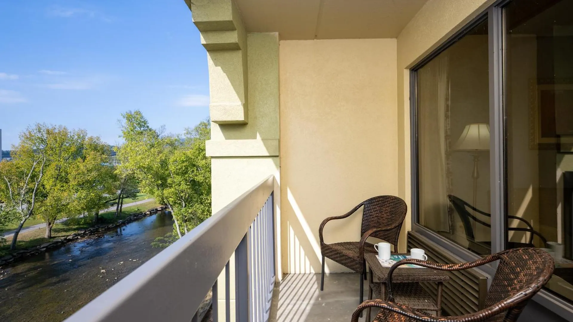 The On The River Hotel 3*