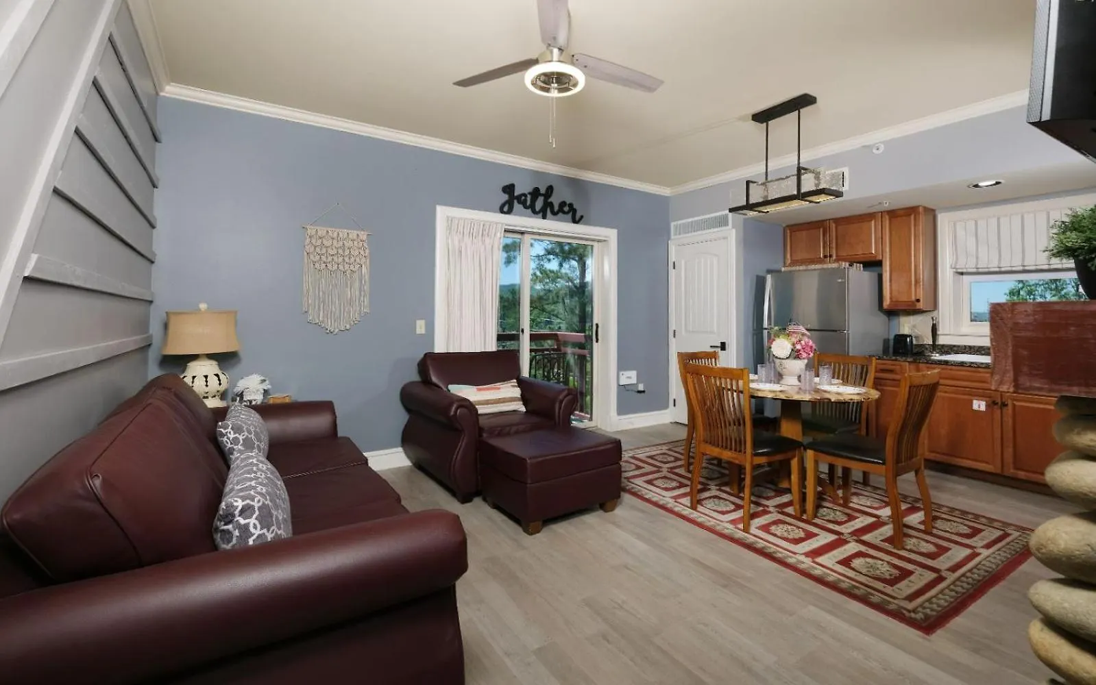 The Smoky Mountain Nest Apartment *