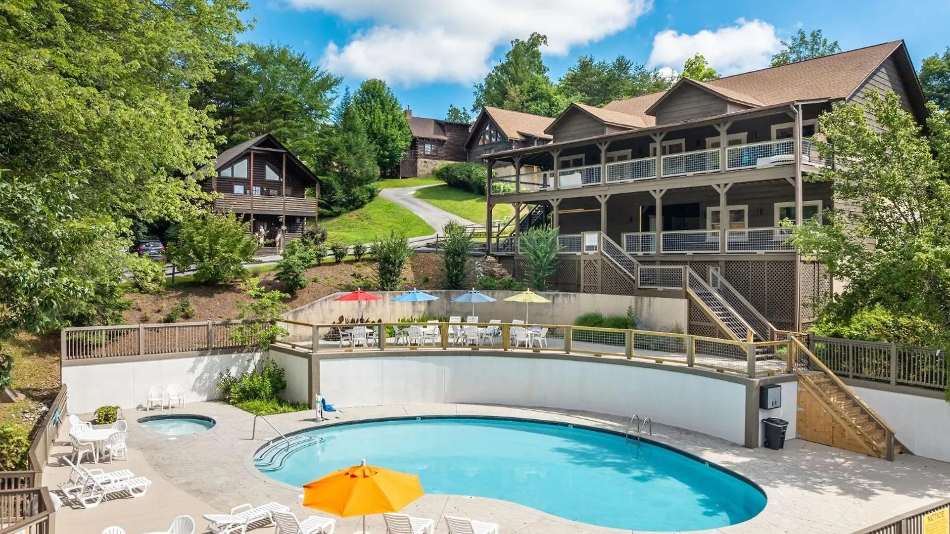 Cuddlin' Up, Er209 - Luxury At Its Finest And Location That Can't Be Beat! *