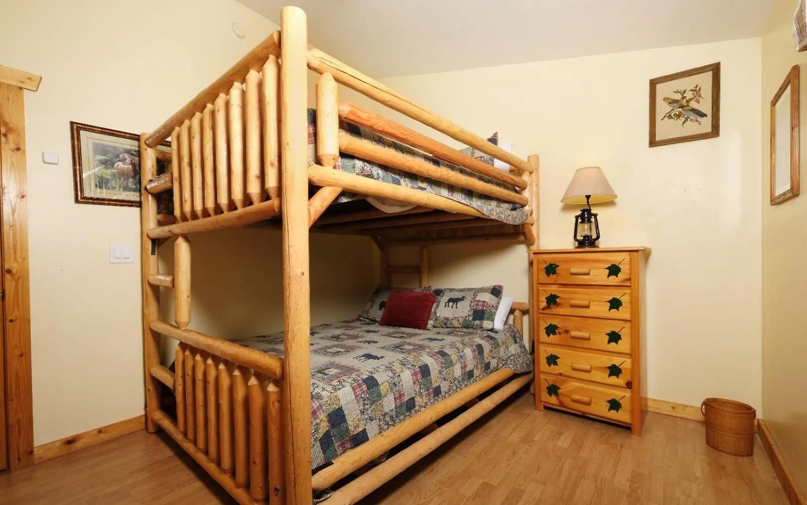 Villa Bears Den *