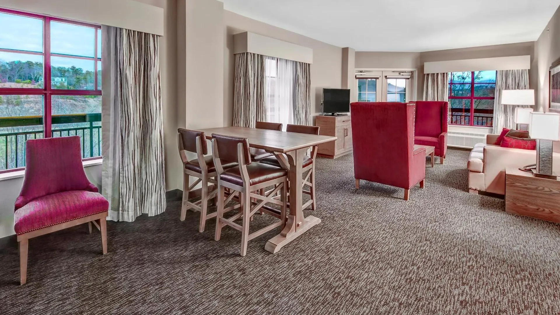 Hotell Black Fox Pigeon Forge, Tapestry Collection By Hilton Pigeon Forge