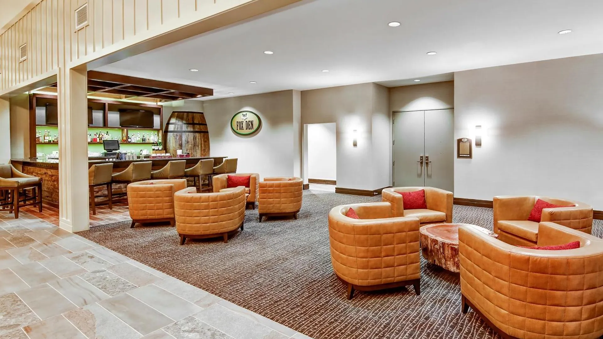 Black Fox Pigeon Forge, Tapestry Collection By Hilton Hotell