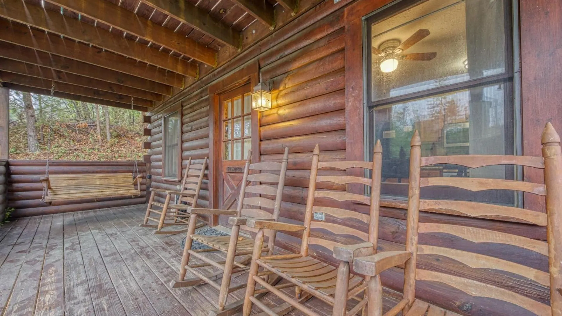 Er24 - Honeysuckle Holler - Great Location,,close To Town Pigeon Forge
