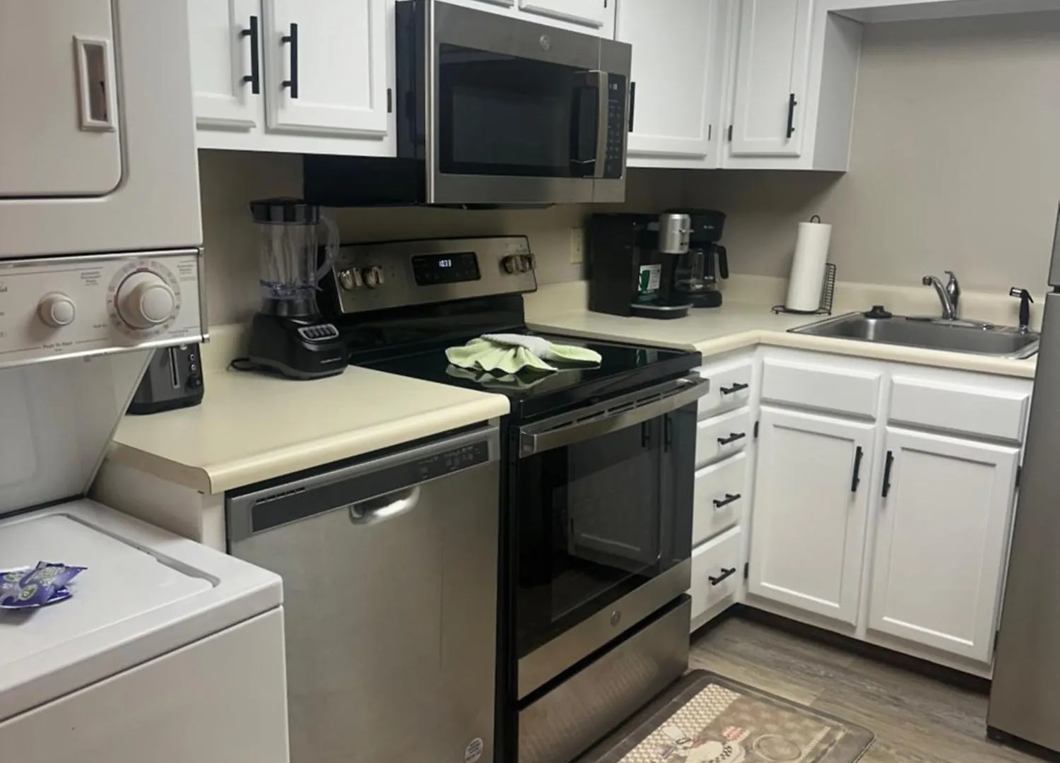 River Place #401 2bd