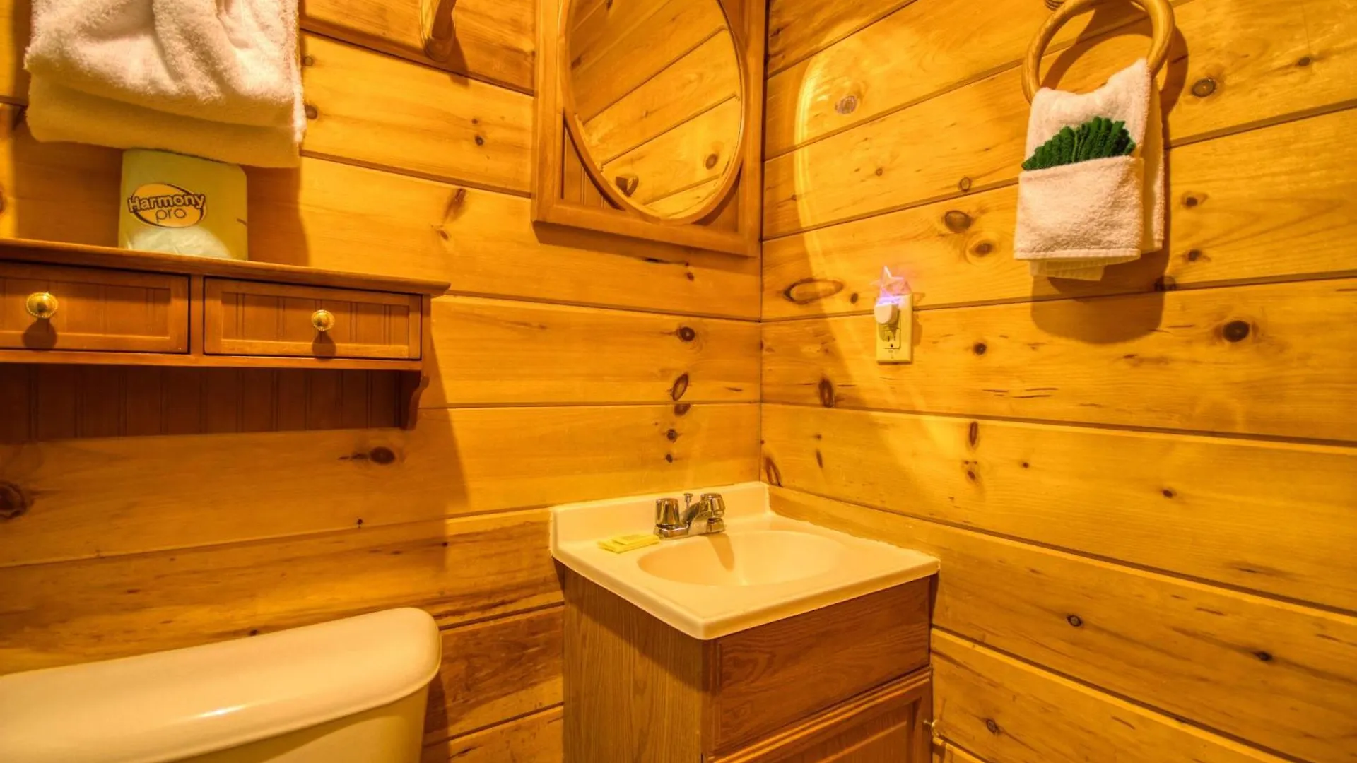 Holiday home Whispering Waters #208 Pigeon Forge