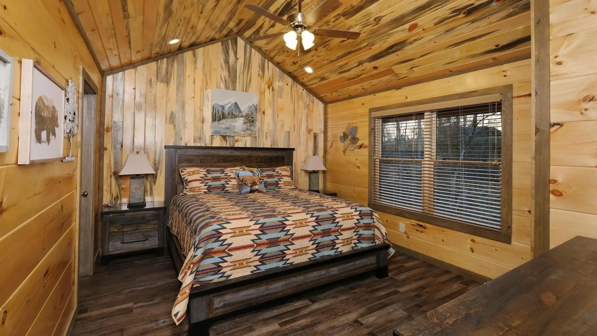 Glacier Falls Villa