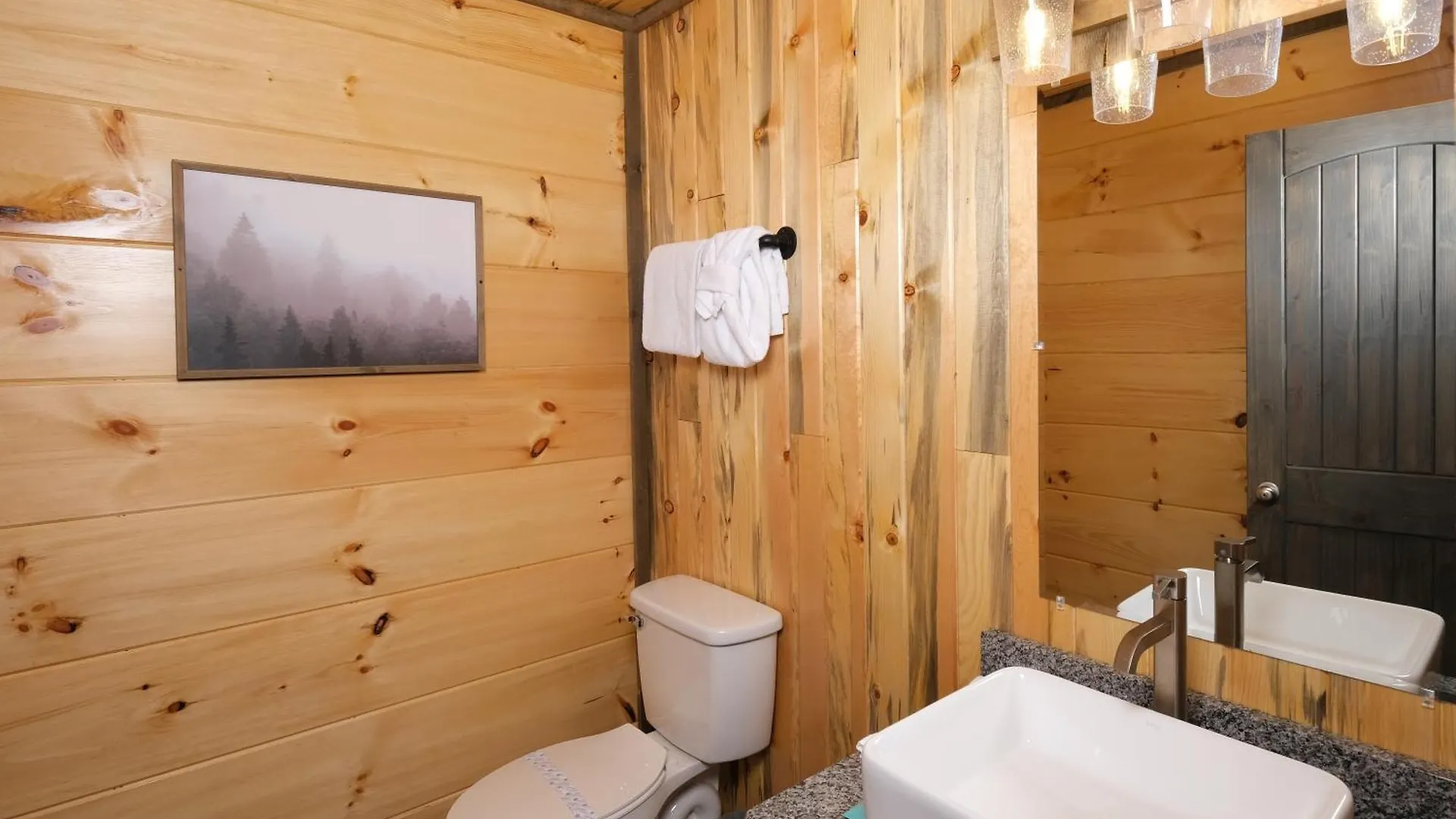 Glacier Falls Villa *