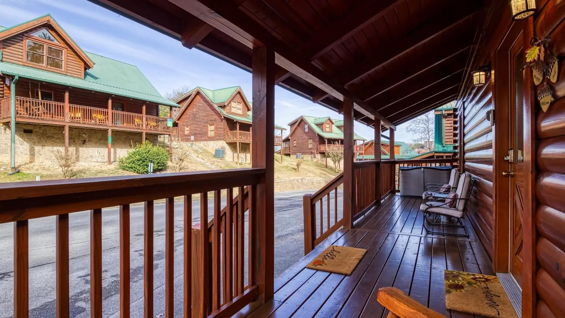 Whispering Creek #302 Holiday home
