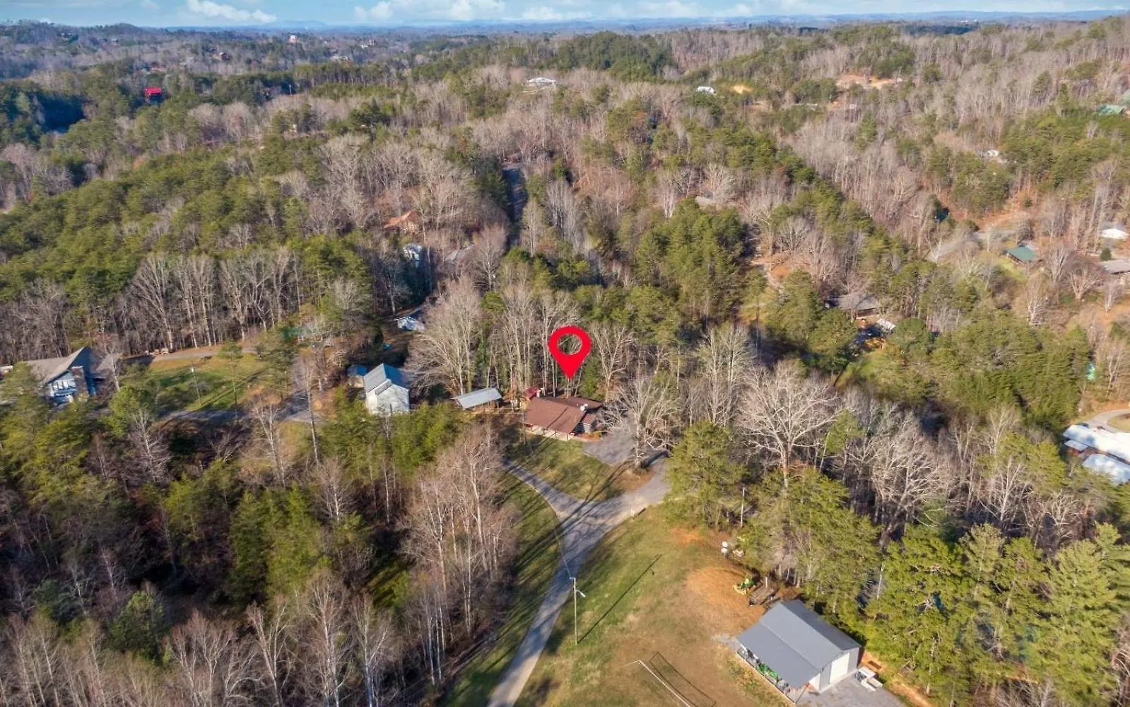 Wooded Bliss Hot Tub Single Level With No Steps Rocking Chairs And Wooded Views Ferienhaus