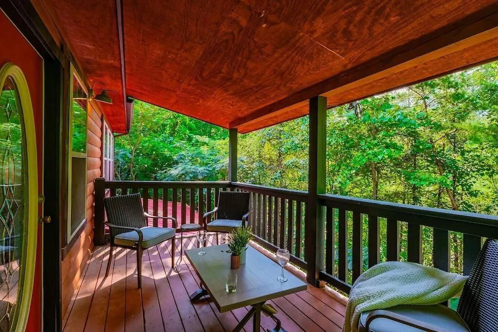 Hébergement de vacances Private! Hot Tub! Parkway 2min! Petsok! Bbq! Pigeon Forge