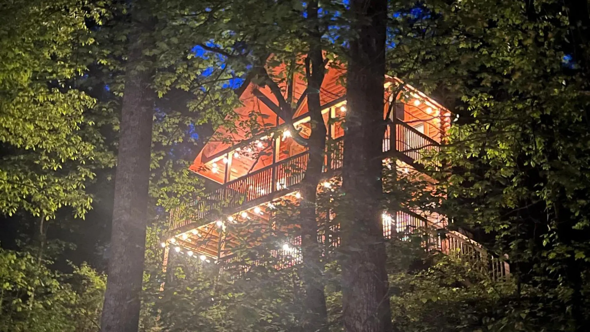 A Tranquility Den #210 Pigeon Forge