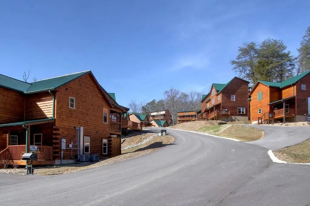 度假居 Newly Built! 5br-5bh-hottub-wifi-theater-pool Tble