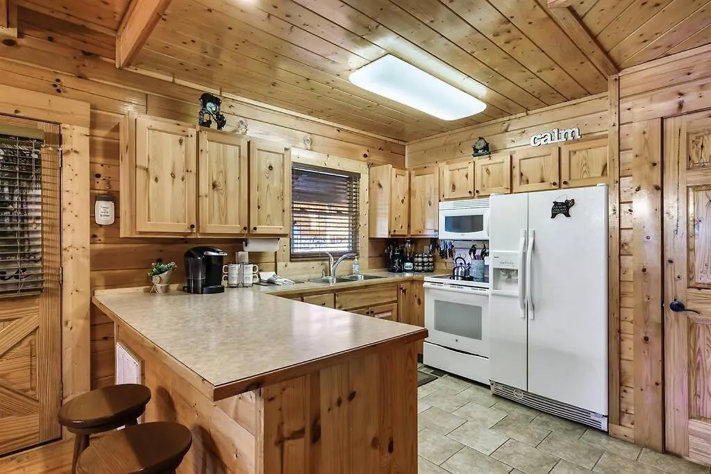 Сasa de vacaciones Groot's Place - 5 Min To Main Parkway!! Pigeon Forge