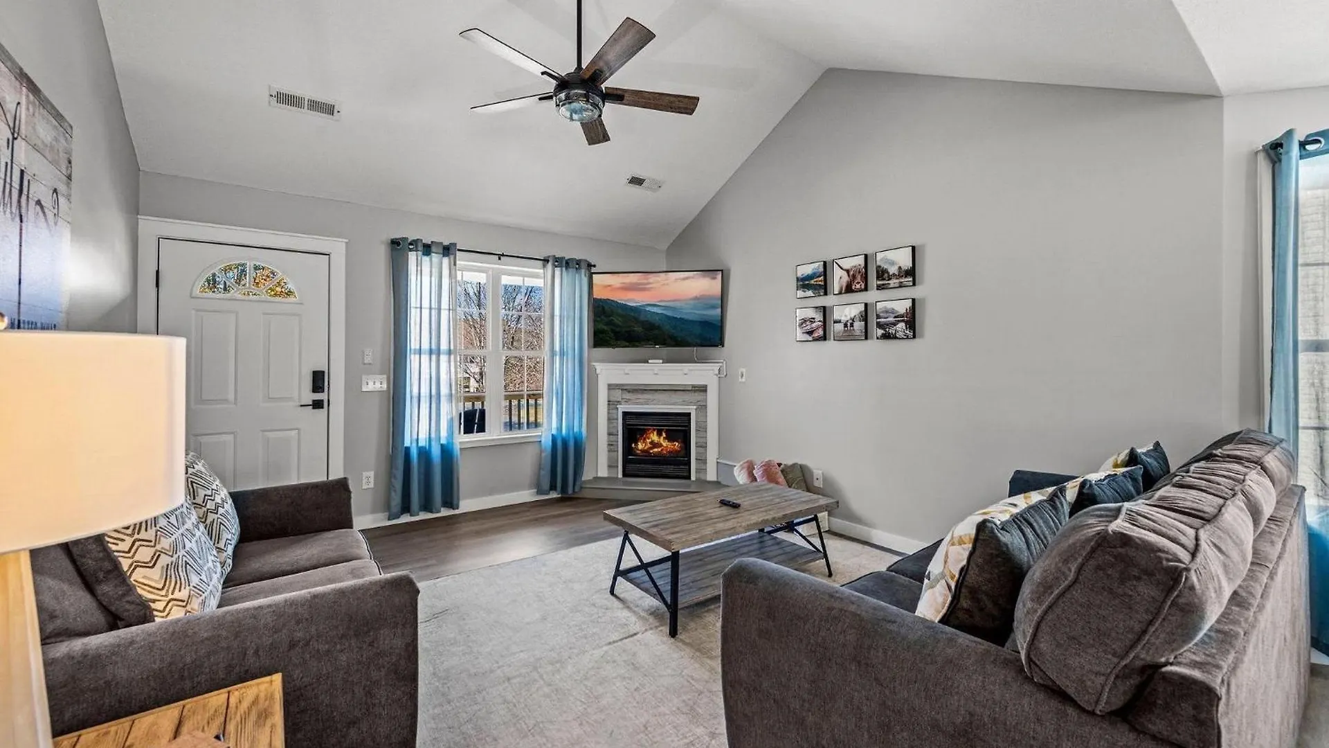 Izzys Getaway A Cozy Retreat In With Hot Tub Game And River Access Semesterbostad *