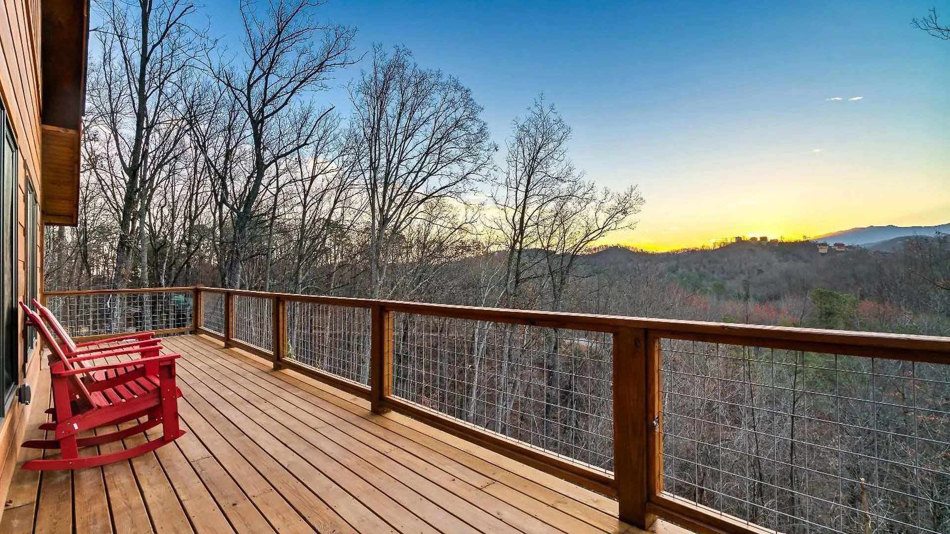 Scenic Views, Game Room, Hot Tub, Fireplace, Bbq 別荘