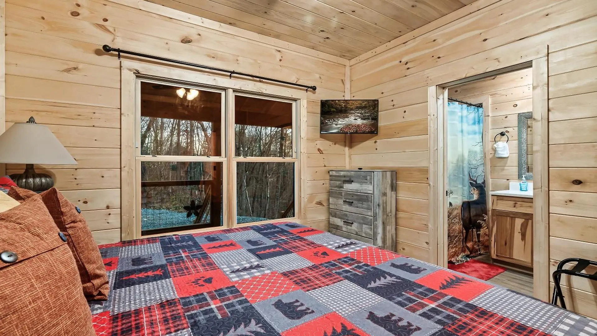 Scenic Views, Game Room, Hot Tub, Fireplace, Bbq * ピジョンフォージ