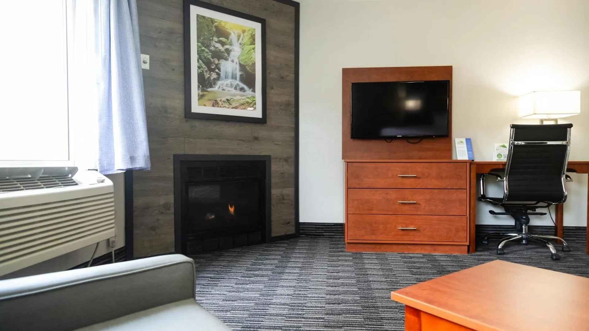 Hotel Twin Mountain & 3*