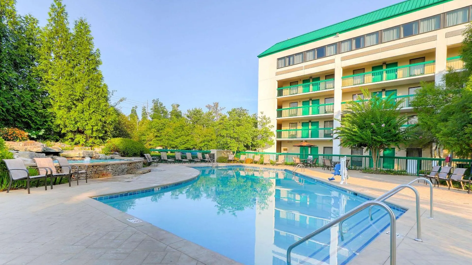 Quality Near The Island Pigeon Forge