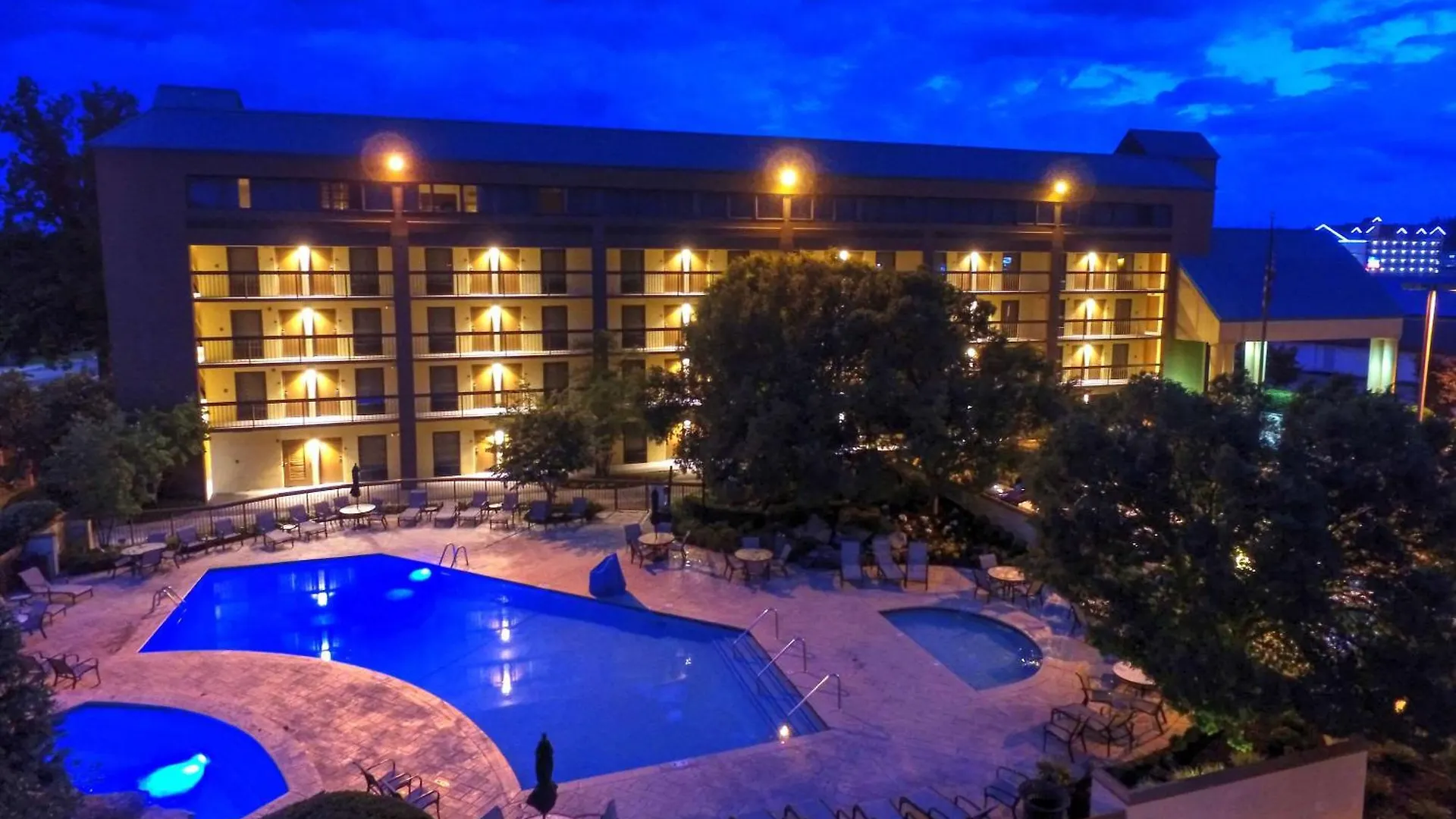 Quality Near The Island Inn Pigeon Forge