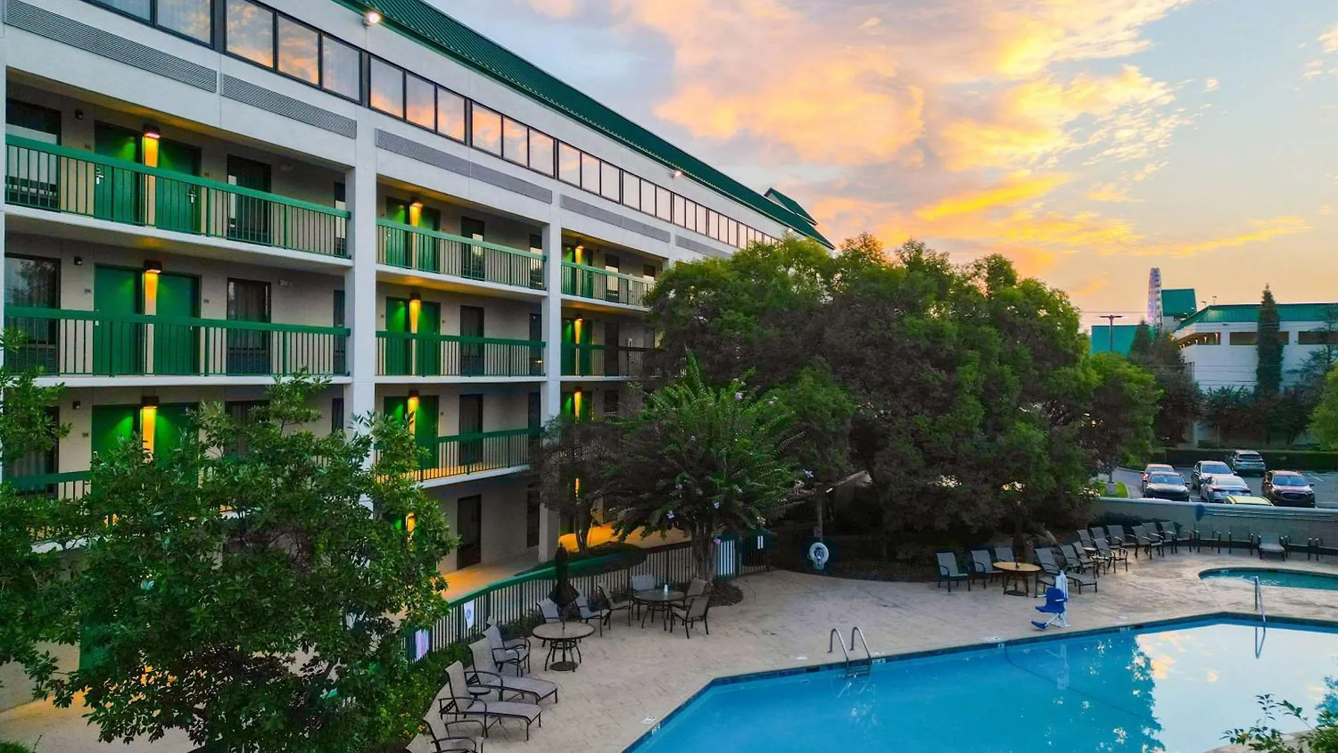 Inn Quality Near The Island