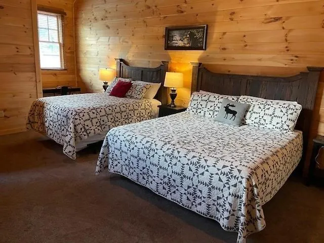 A River Runs Through It Cabin بيت للعطل *