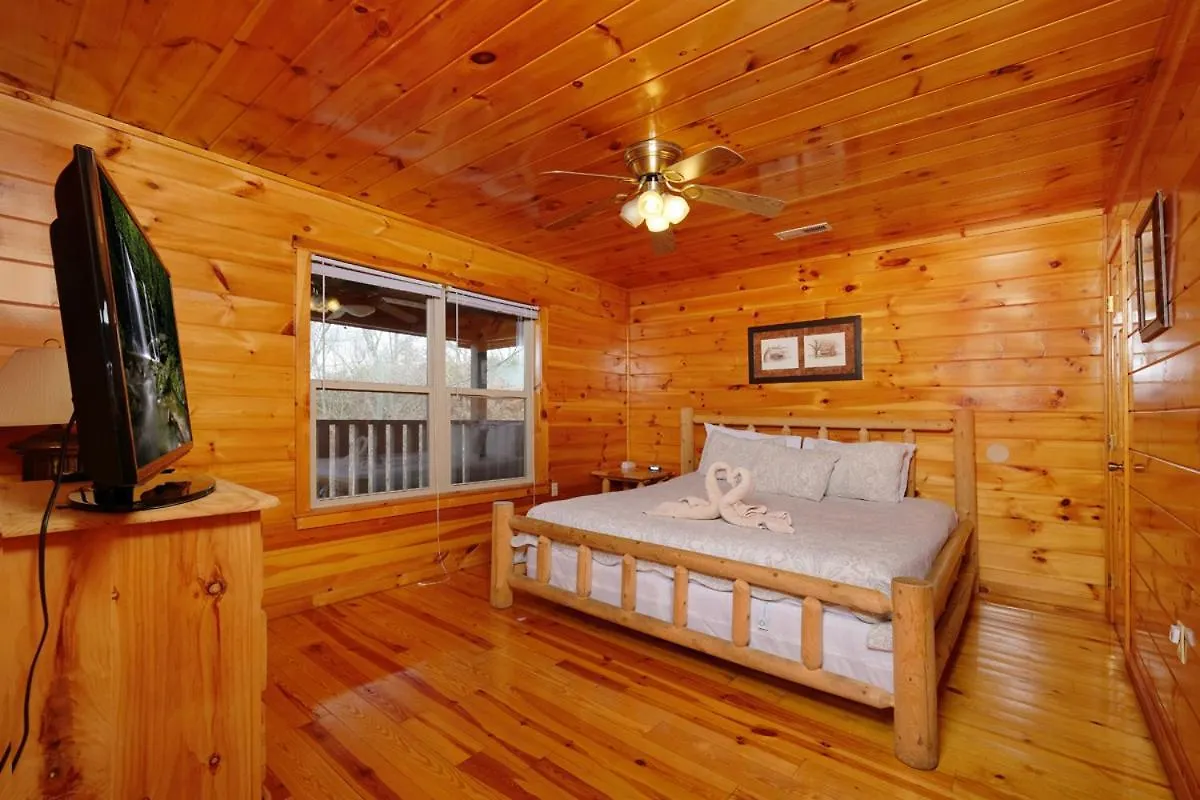 Spacious 5br Sleeps 18 Gameroom Theater Views Free Attraction Tickets Prázdninový dům Pigeon Forge