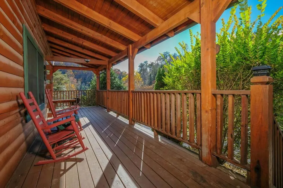 Bear'S Den By Colonial Properties Pigeon Forge