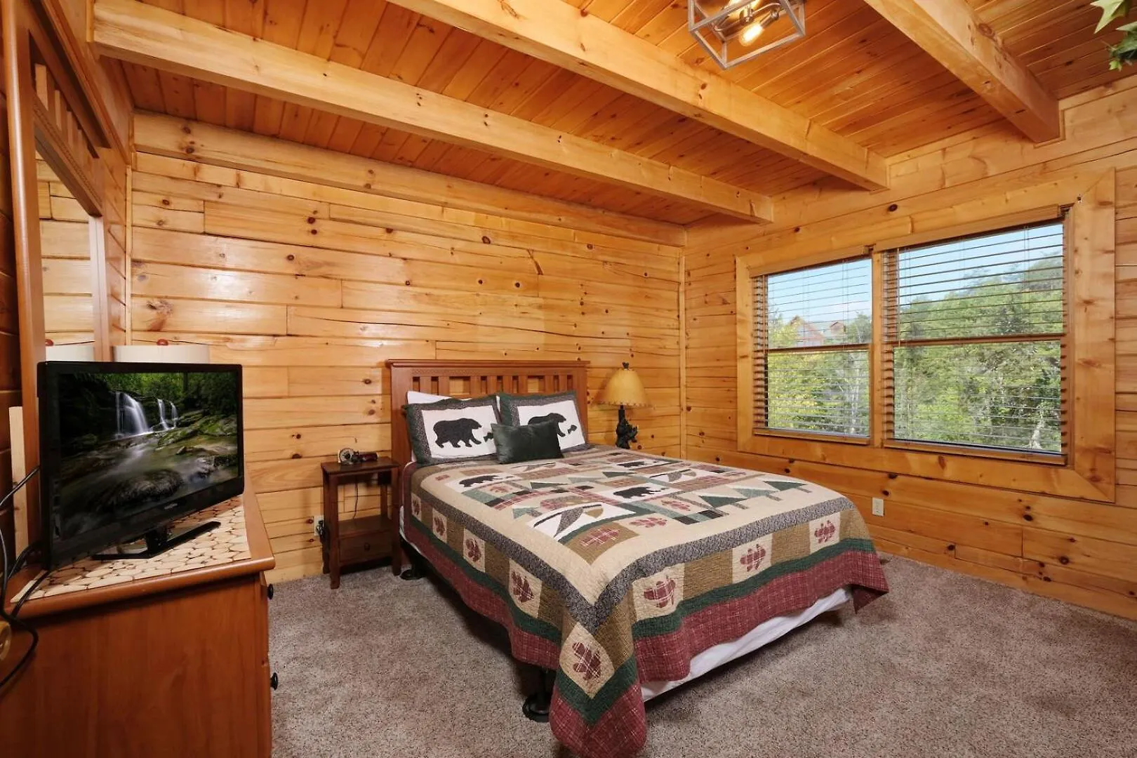 Charming 2br Mountain Views! Hot Tub * Pigeon Forge