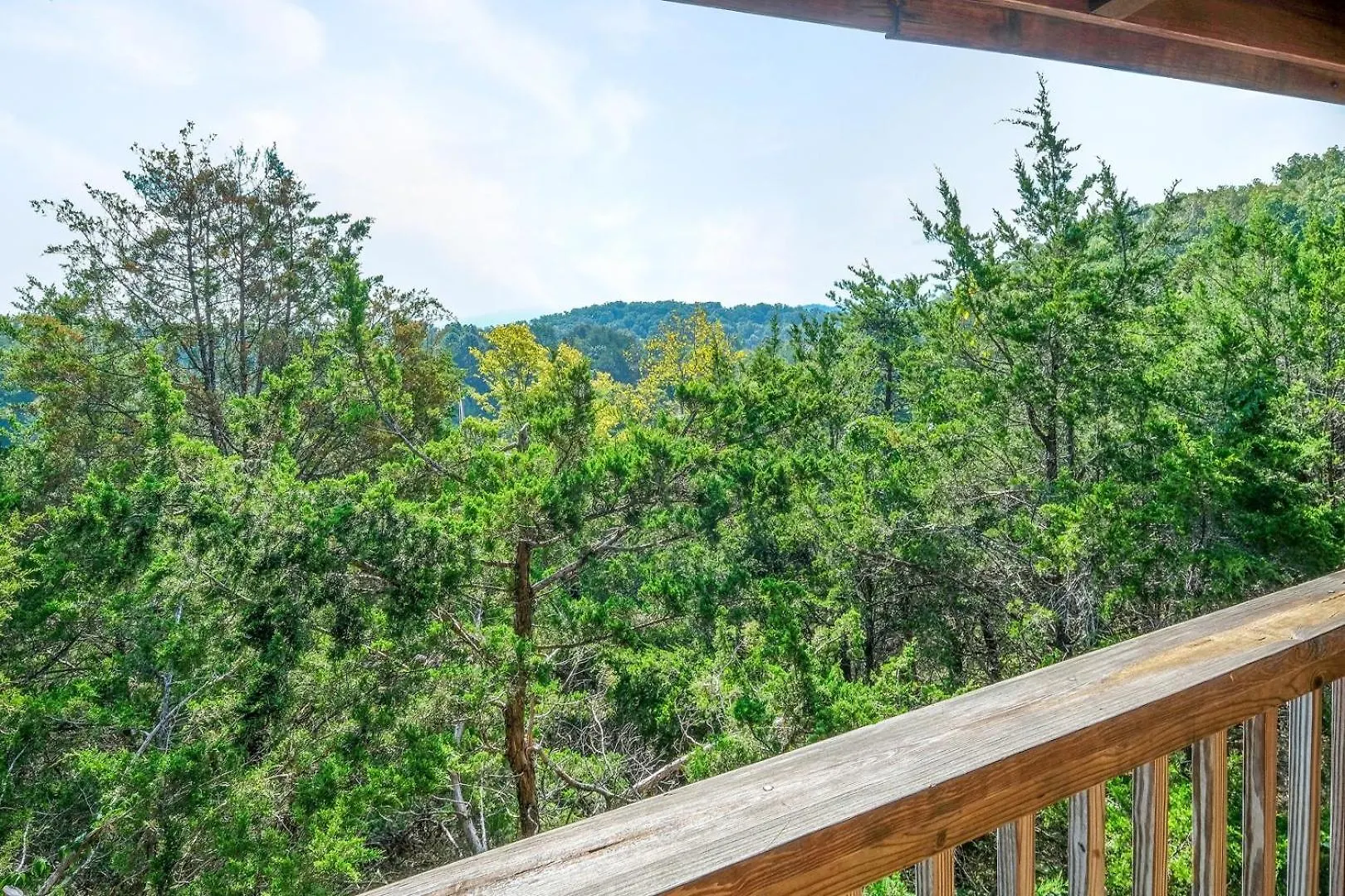Casa de Férias Charming 2br Mountain Views! Hot Tub