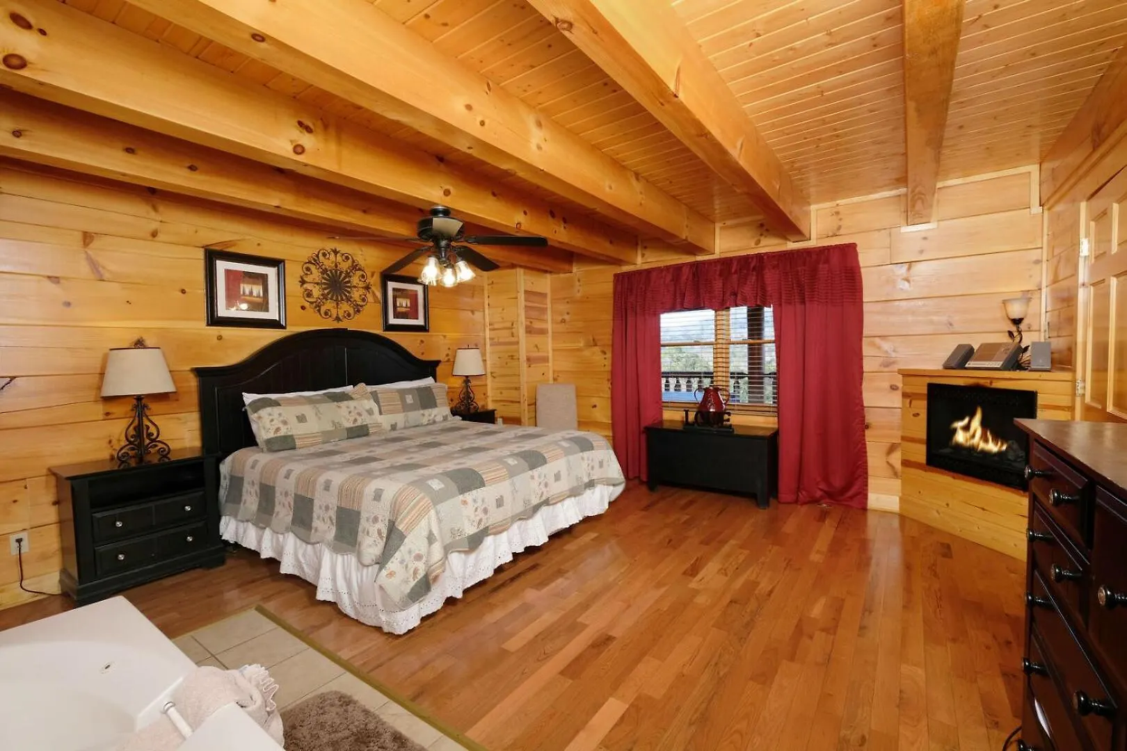 Romantic 1br Unbelievable Views! Hot Tub * 鸽子谷