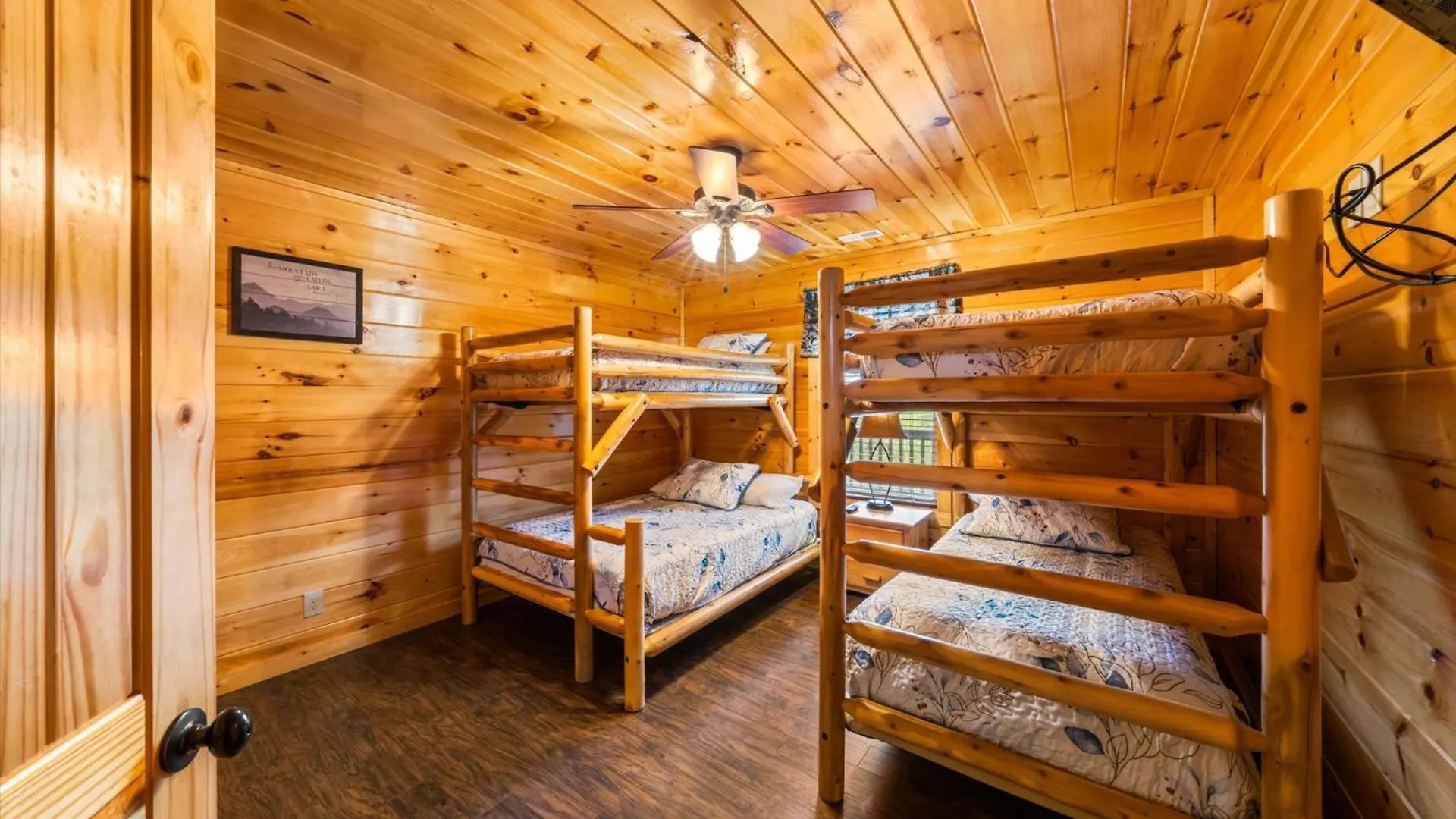 Casa vacanze Modern 3br Views Hot Tub Fire Pit Gameroom Free Attraction Tickets Pigeon Forge