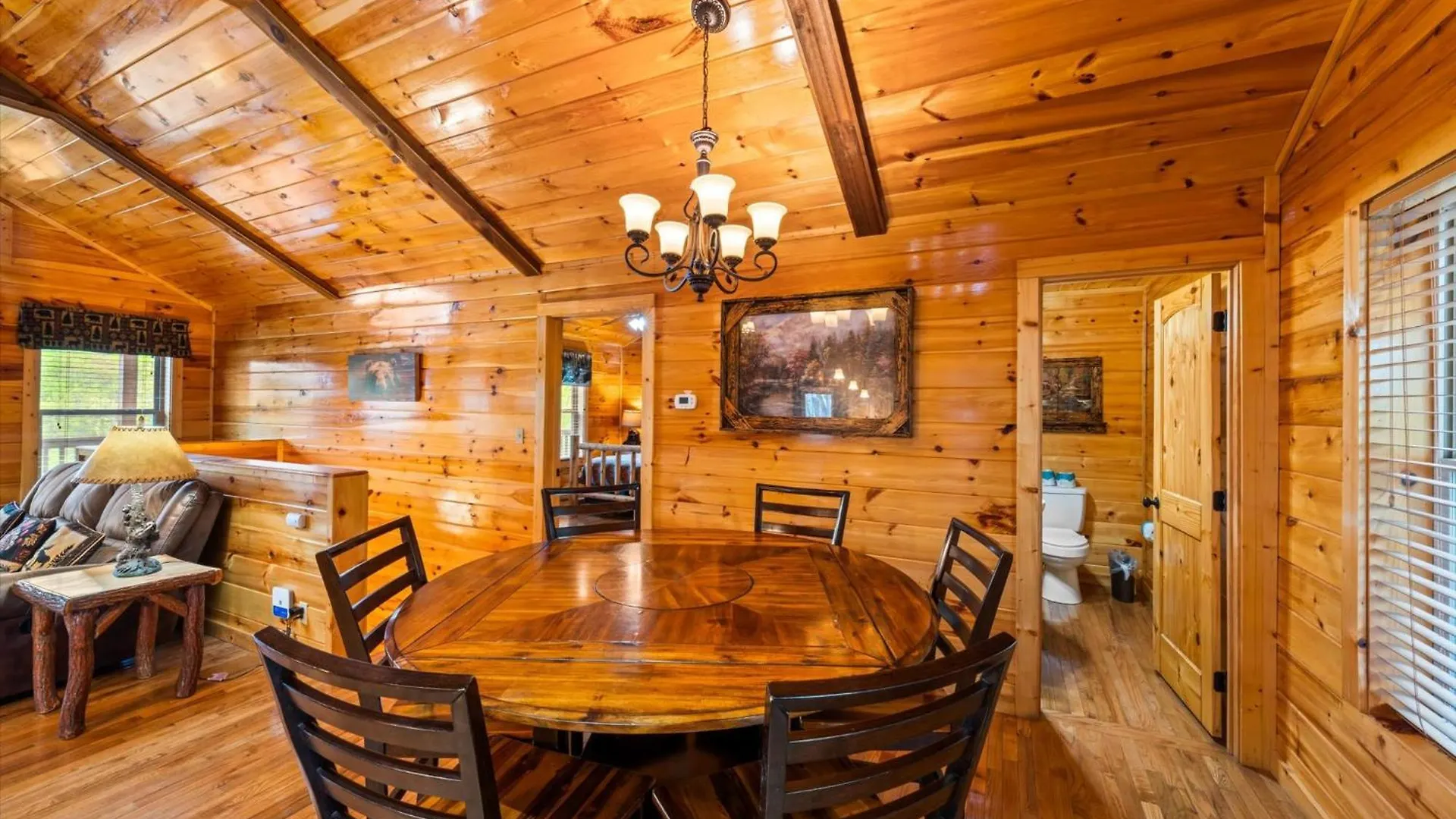 Casa vacanze Modern 3br Views Hot Tub Fire Pit Gameroom Free Attraction Tickets Pigeon Forge