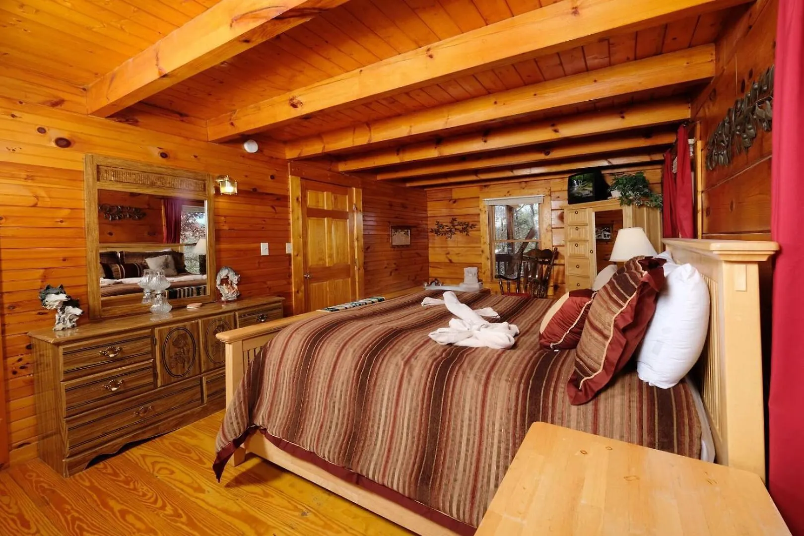 Cozy 2br Just 10 Min To Pkwy! Prázdninový dům *