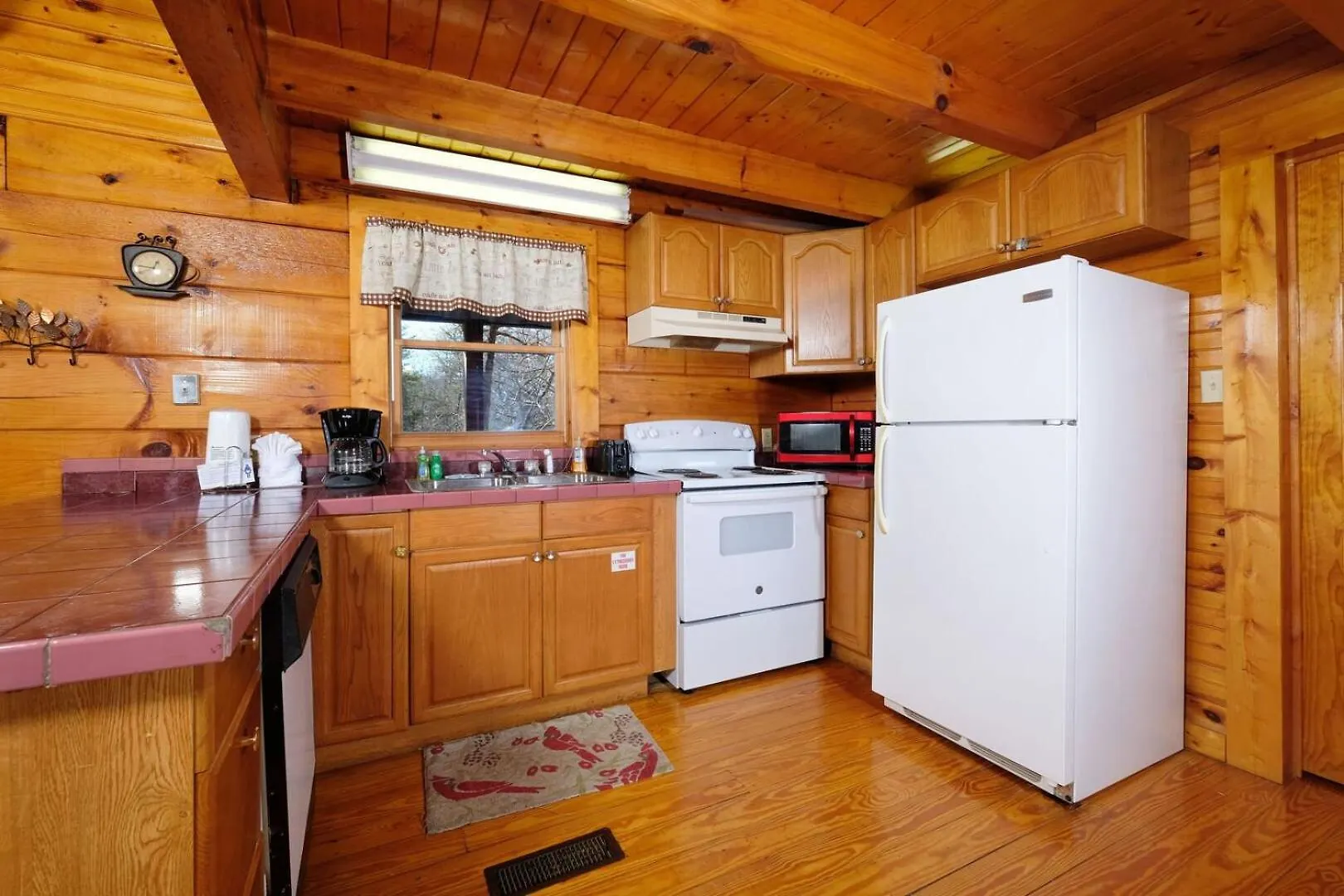Prázdninový dům Cozy 2br Just 10 Min To Pkwy! *