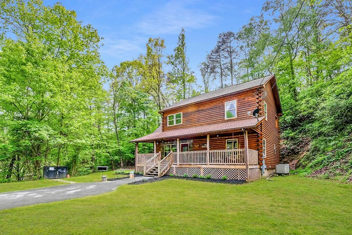 Cozy 2br Just 5 Min To Dollywood Hot Tub Free Attraction Tickets 度假居 *