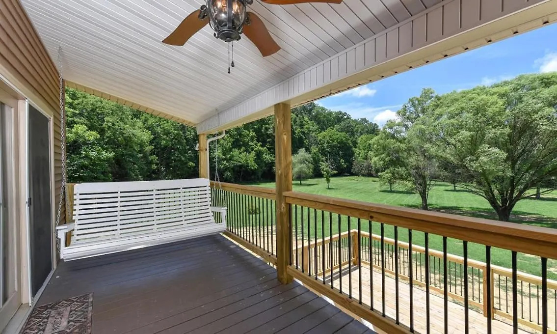 7br Sleeps 34 Outdoor Pool Fire Pit Secluded Free Attraction Tickets Pigeon Forge