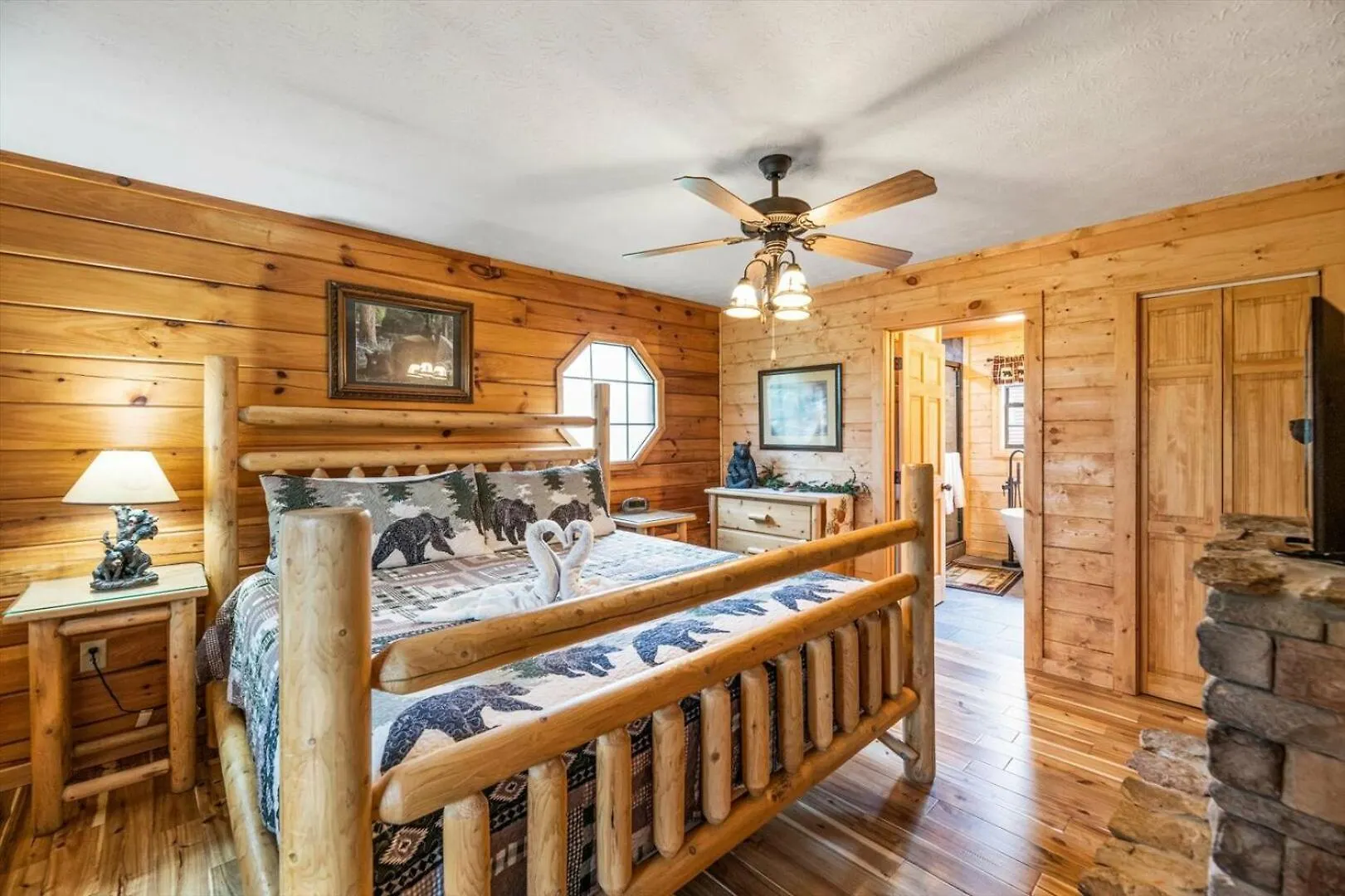 Modern 3br Just 5 Min To Dollywood Hot Tub * Pigeon Forge