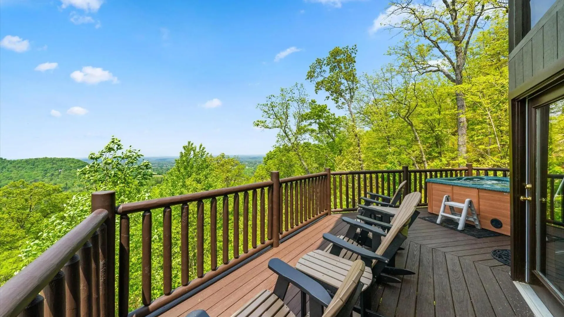 Views! Views! Views! Hot Tub Gameroom 3br Free Attraction Tickets Holiday home