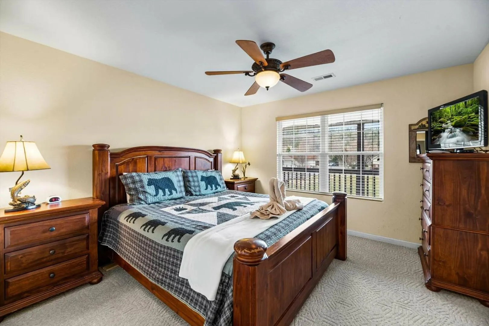 Cozy And Spacious 3br Pool Table Hot Tub Free Attraction Tickets *