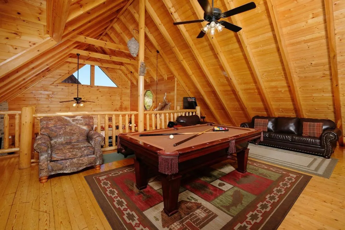 Modern 2br Hot Tub Pool Table Free Attraction Tickets *