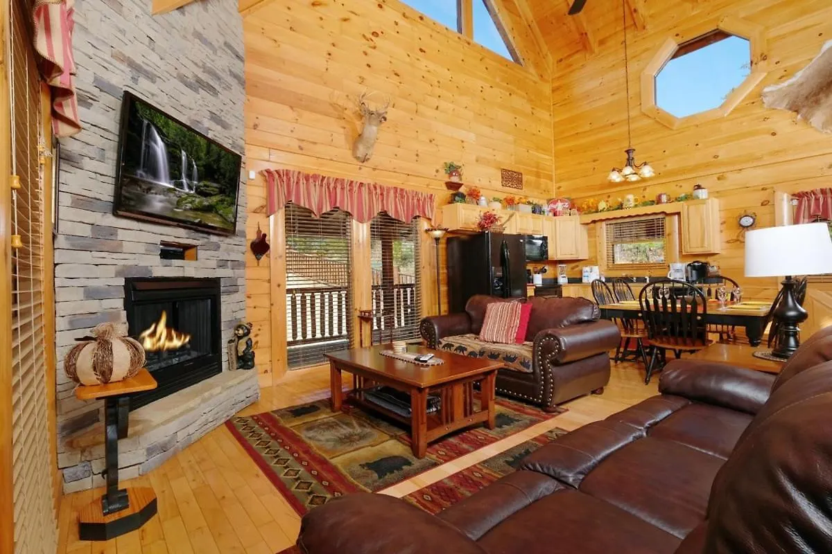 Modern 2br Hot Tub Pool Table Free Attraction Tickets Σπίτι διακοπών Pigeon Forge