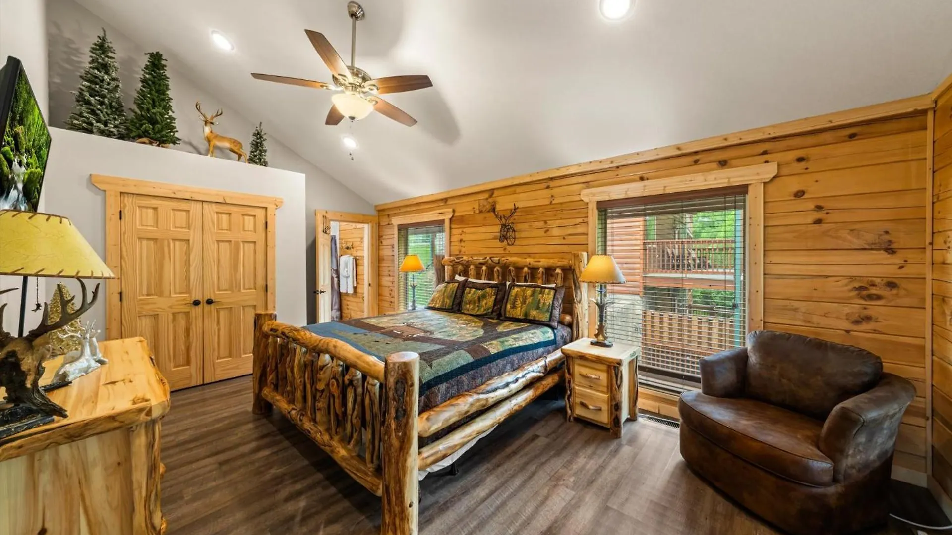 Casa de Férias Cozy 2br Theater Gameroom Hot Tub Free Attraction Tickets Pigeon Forge