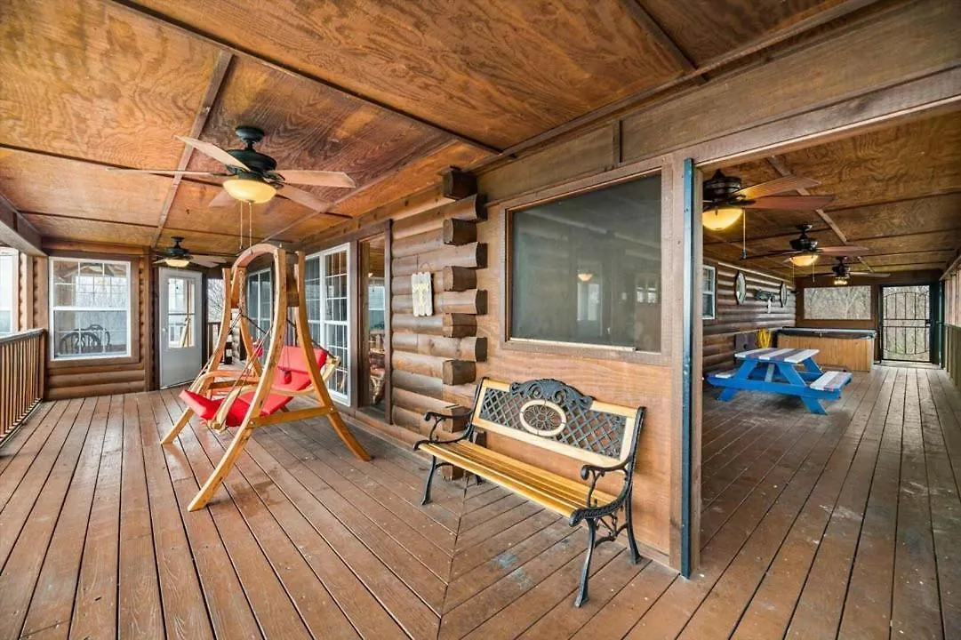 Secluded And Spacious 2br Hot Tub Pool Table Free Attraction Tickets Holiday home