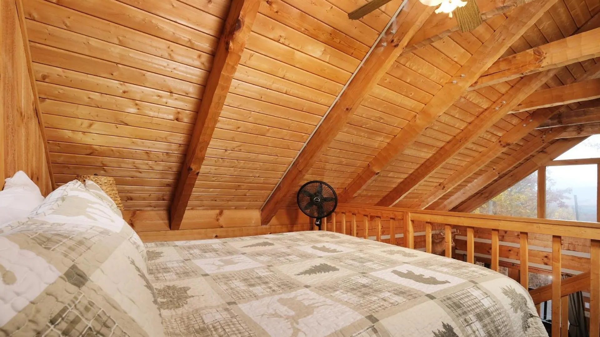 別荘 Cozy 1br Stunning Views Hot Tub Fire Pit Free Attraction Tickets ピジョンフォージ